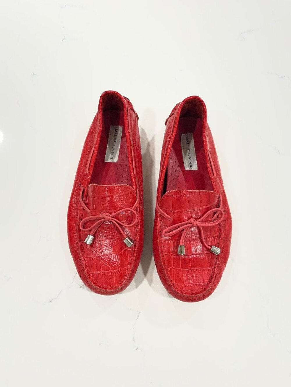 Saks Fifth Avenue Women's Red Cocodrille Leather Loafers Size 6.5 B